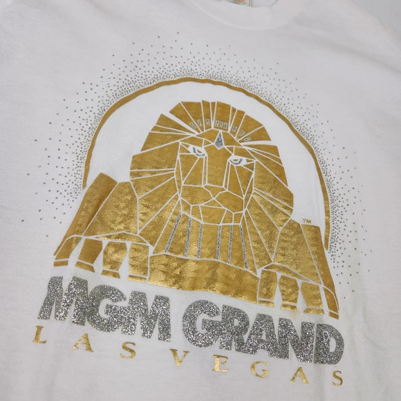 Vintage Las Vegas MGM Grand Tee - Picture 2 of 6